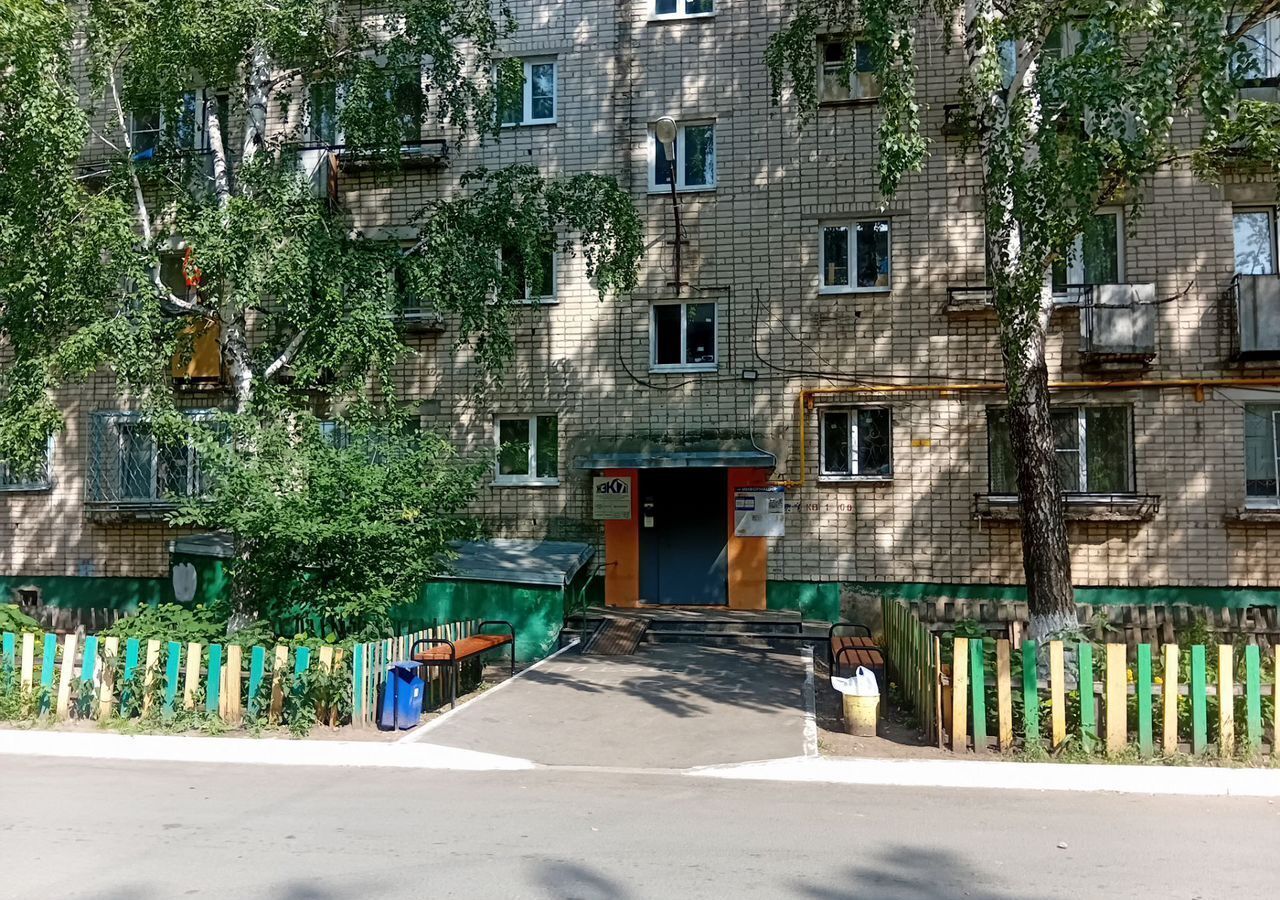 квартира г Тольятти р-н Центральный ул Новопромышленная 13 фото 1