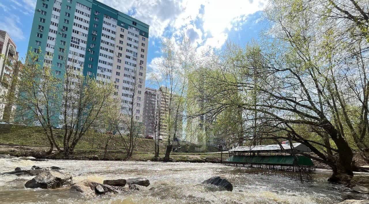 квартира г Уфа р-н Калининский ул. Набережная Моторостроителей, 15 фото 8