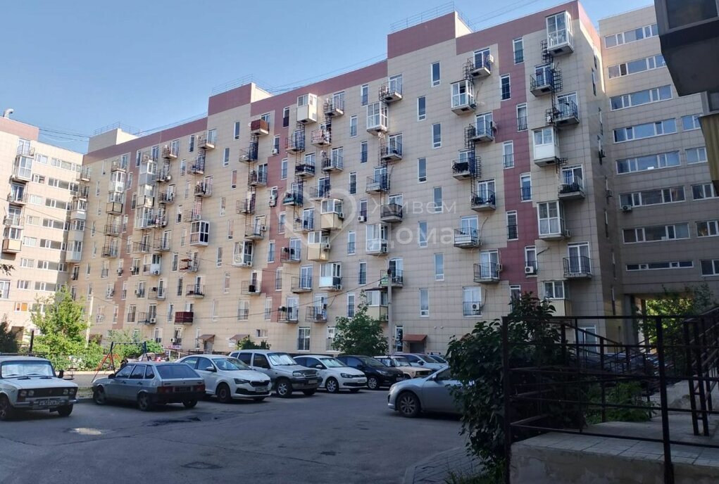 квартира г Волгоград р-н Дзержинский ул 51-й Гвардейской 28б фото 13