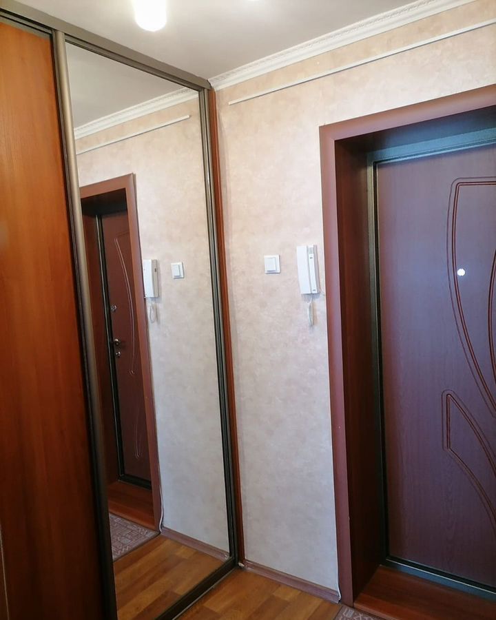 квартира г Тольятти р-н Центральный ул Толстого 9 фото 7