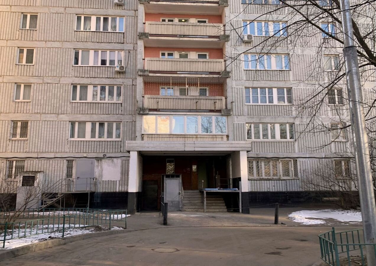квартира г Москва метро Волжская б-р Волжский 43 фото 4