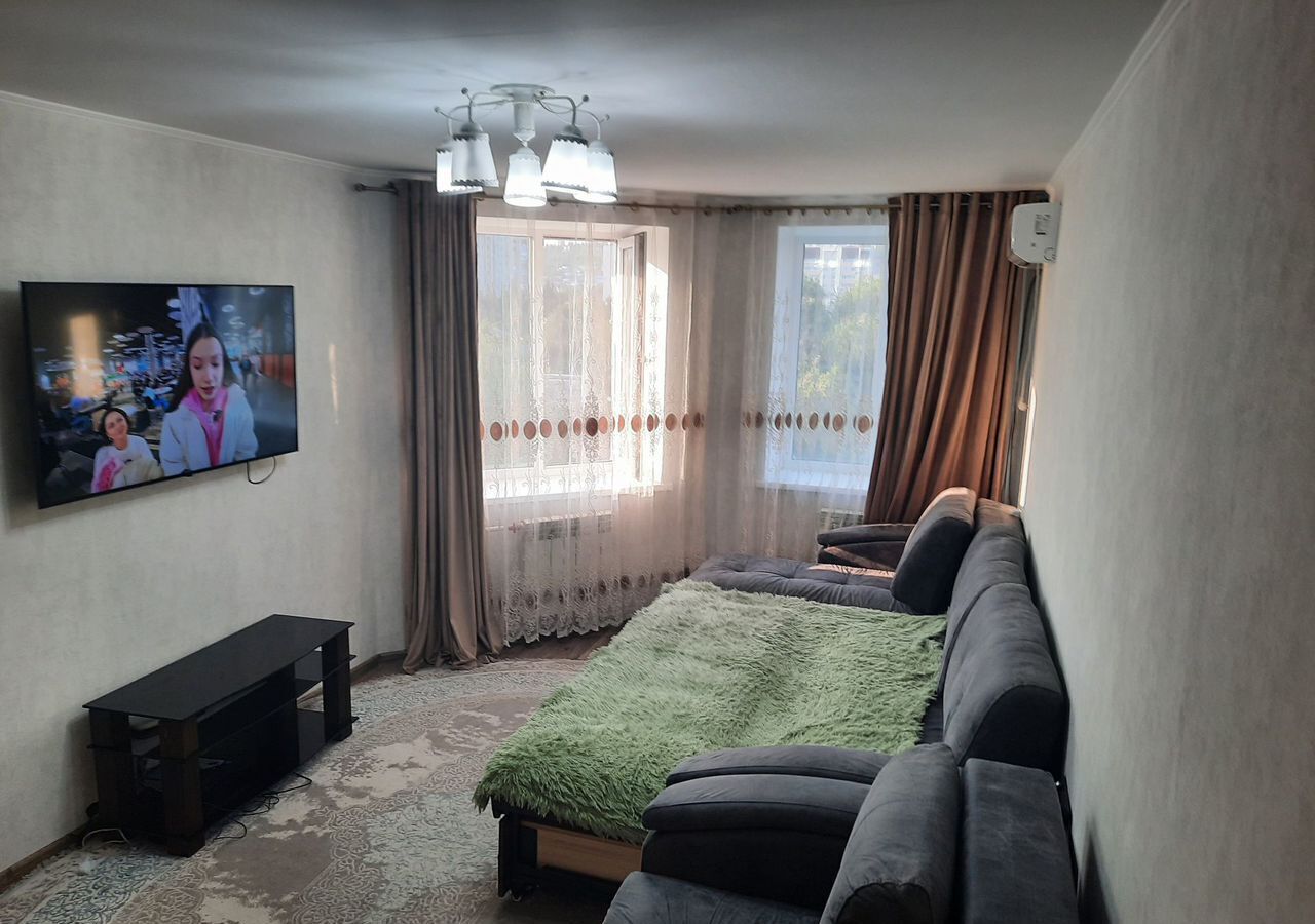 квартира г Саратов р-н Кировский ул им Зарубина В.С. 53/57 фото 14