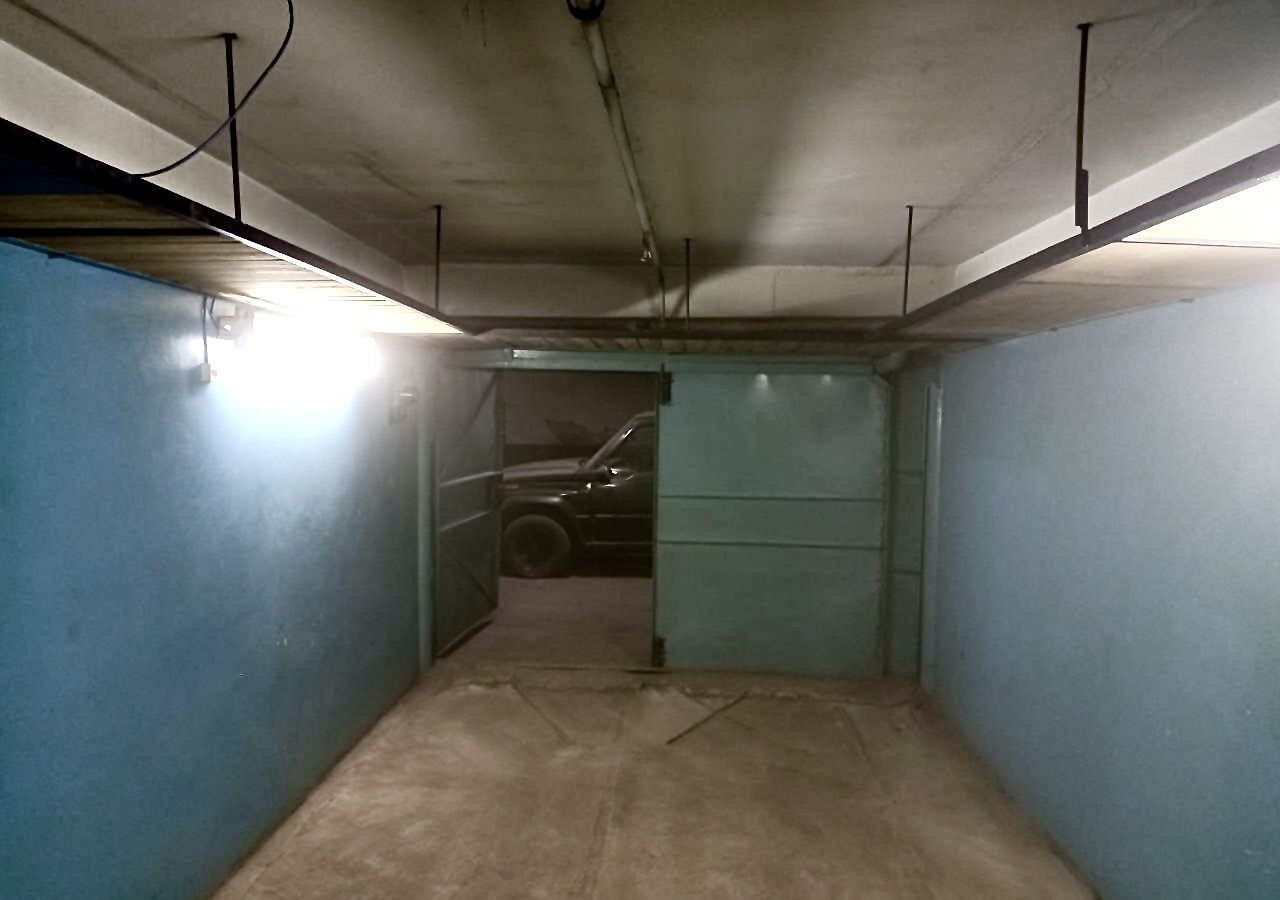 гараж г Тольятти р-н Автозаводский ул Офицерская 32 фото 3