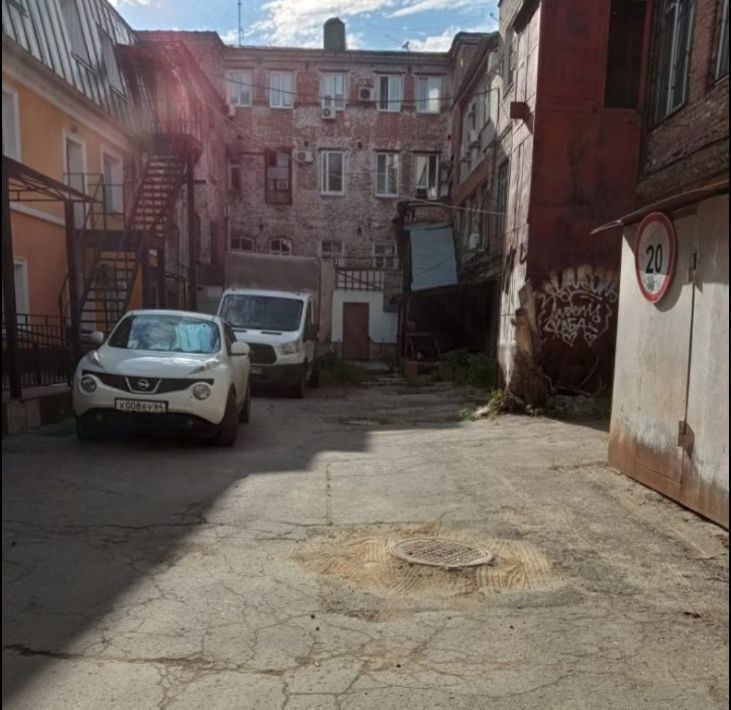 комната г Саратов р-н Волжский ул Московская 59/30 фото 17