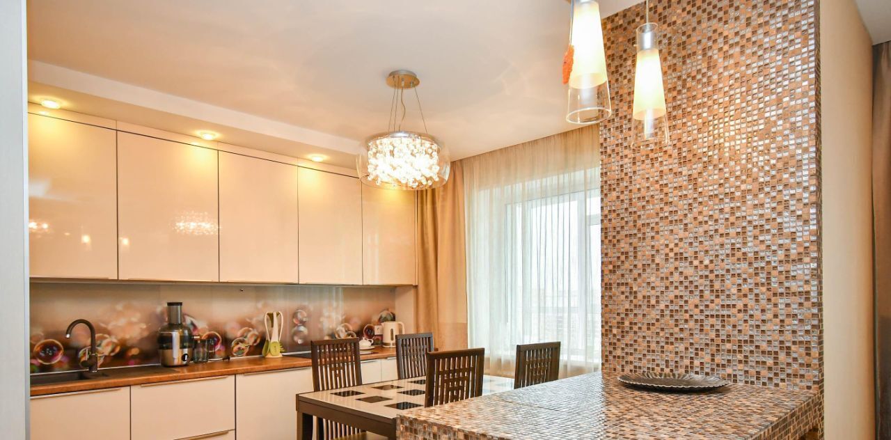 квартира г Красноярск р-н Советский ул Алексеева 17 фото 2