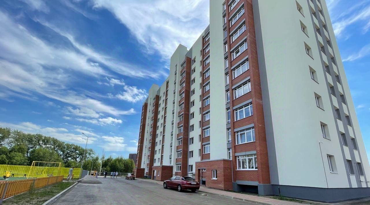 квартира г Ярославль р-н Дзержинский проезд 2-й Брагинский 9 фото 1