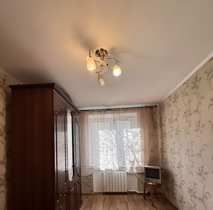 квартира г Саратов р-н Заводской ул Ленинградская 12 фото 2