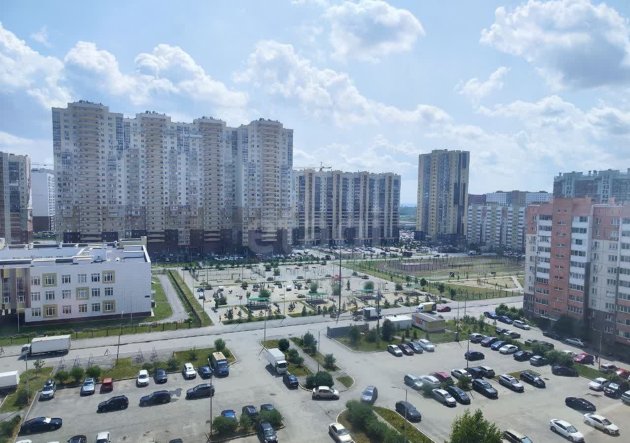 квартира г Челябинск р-н Калининский ул Братьев Кашириных 131а жилой район «Академ Riverside» фото 14