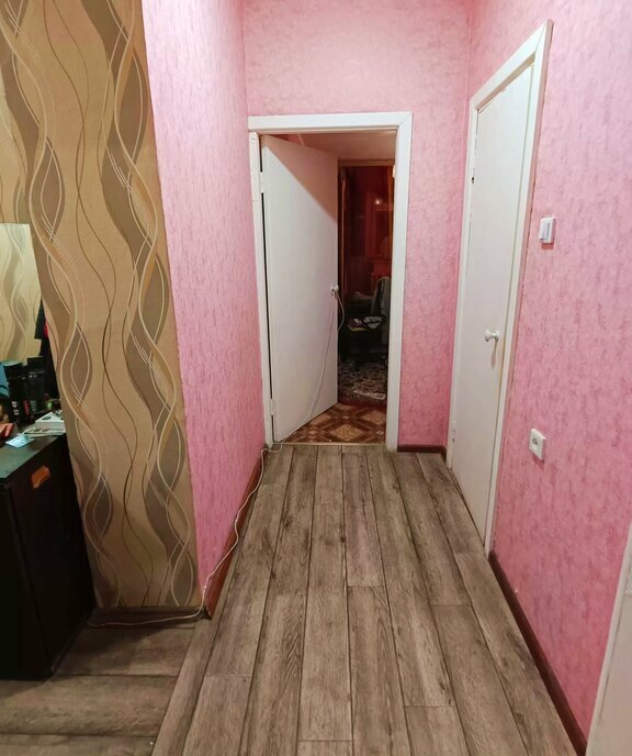 квартира г Саратов р-н Заводской ул Крекингская 35/21 фото 8