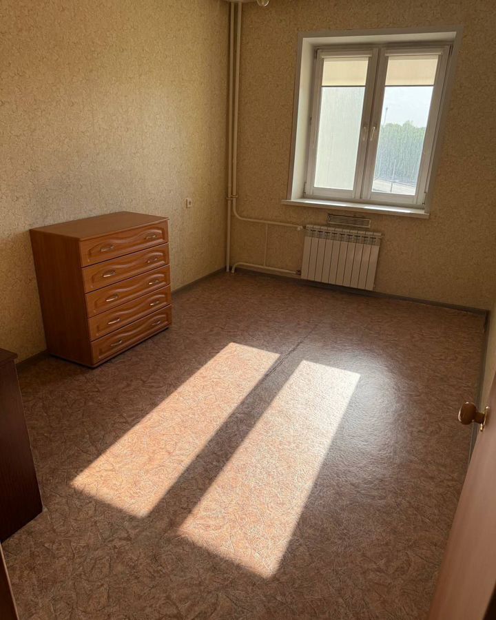 квартира г Омск р-н Кировский б-р Архитекторов 17 фото 7