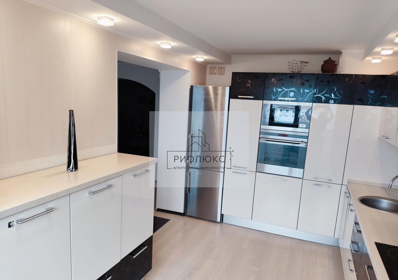 квартира г Магнитогорск р-н Орджоникидзевский ул Жукова 4а фото 30