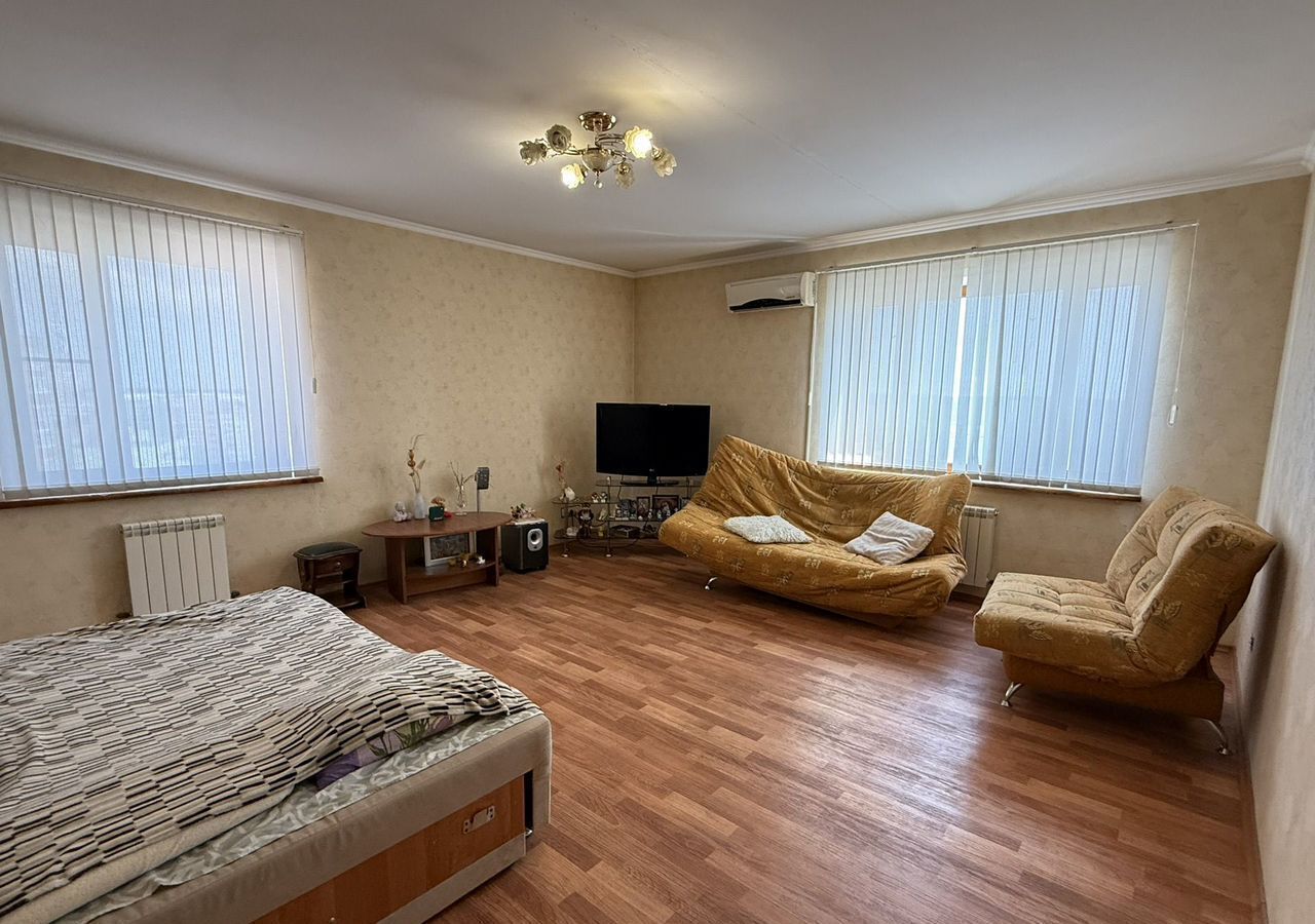 квартира г Тольятти р-н Автозаводский ул Автостроителей 84а фото 8