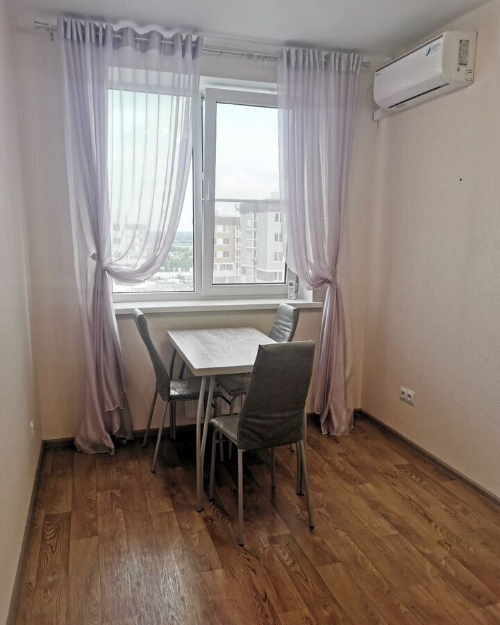 квартира г Волгоград р-н Кировский ул им. Лячина 3 фото 6