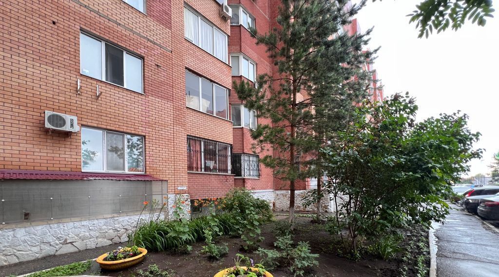 квартира г Оренбург р-н Дзержинский ул Салмышская 11/1 фото 4