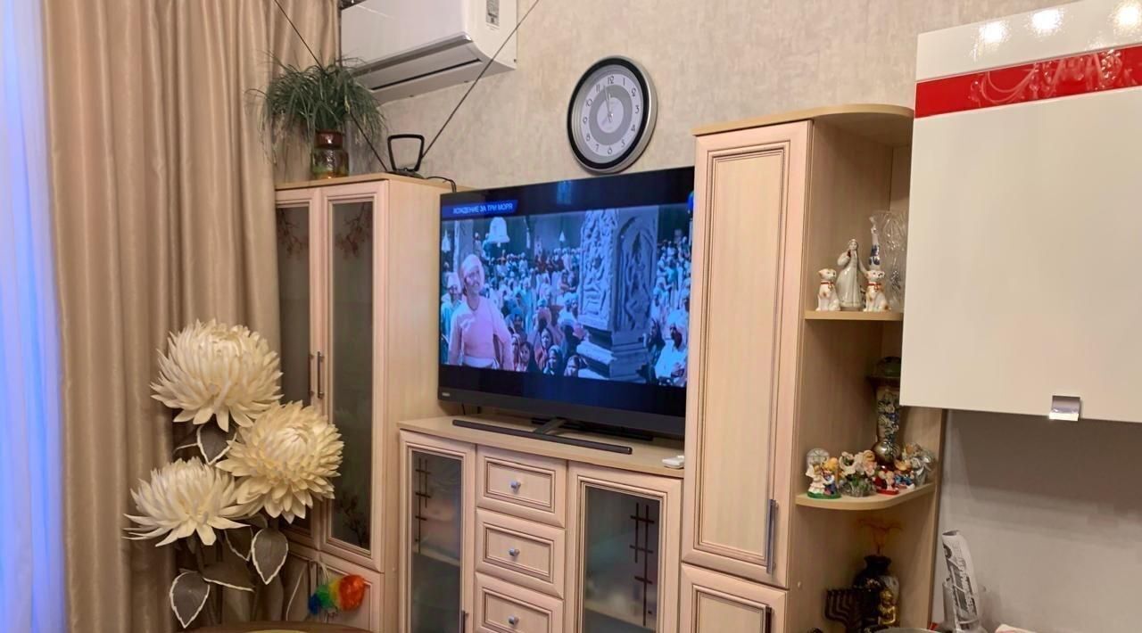 комната г Казань Яшьлек ул Тунакова 43 фото 1