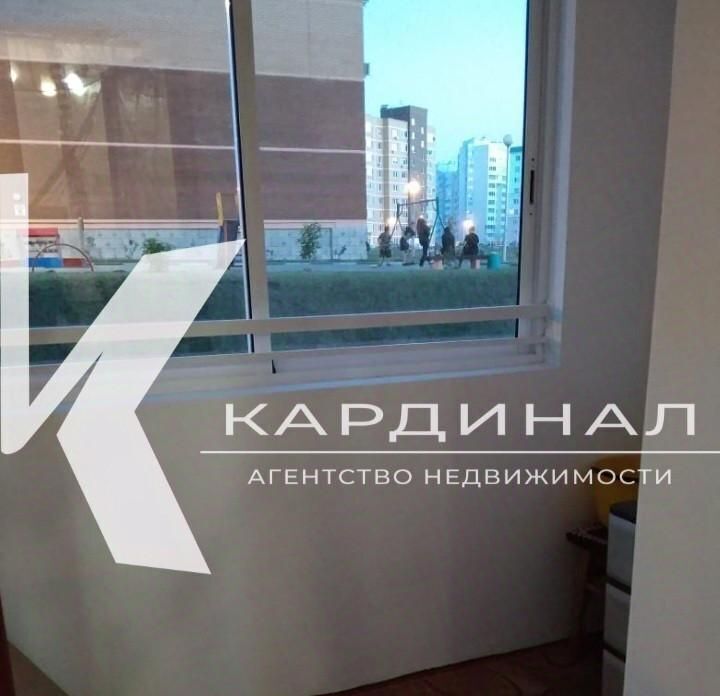 квартира г Старый Оскол Степной микрорайон 2 фото 4
