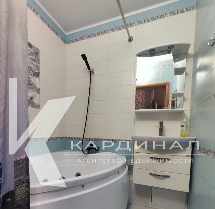 квартира г Старый Оскол микрорайон Космос 13 фото 12