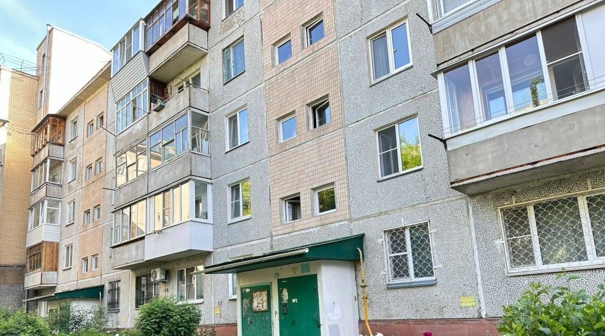 квартира г Омск р-н Кировский ул 70 лет Октября 6/1 фото 16