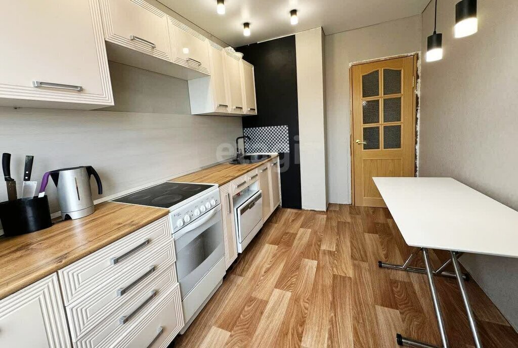 квартира г Петропавловск-Камчатский ул Лермонтова 12 фото 2