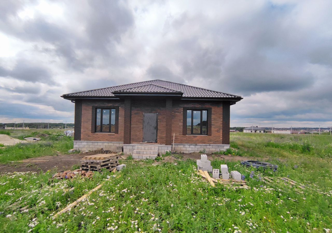 дом р-н Яковлевский г Строитель мкр-н Глушинский фото 5