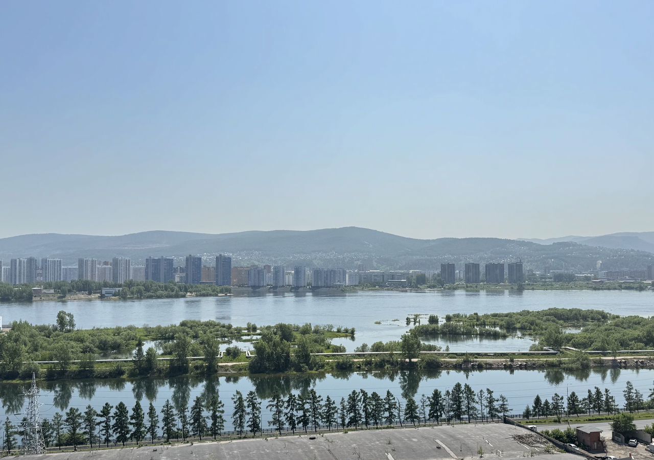 квартира г Красноярск р-н Железнодорожный ул Дубровинского 110г фото 16