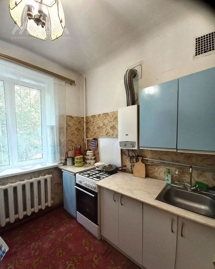 квартира г Нижний Новгород р-н Приокский ул 40 лет Октября 3а фото 4