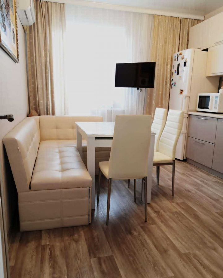 квартира г Хабаровск р-н Кировский ул Джамбула 27/1 фото 2