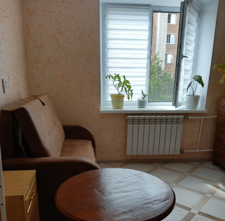 комната г Омск р-н Кировский ул Дмитриева 5/3 фото 17