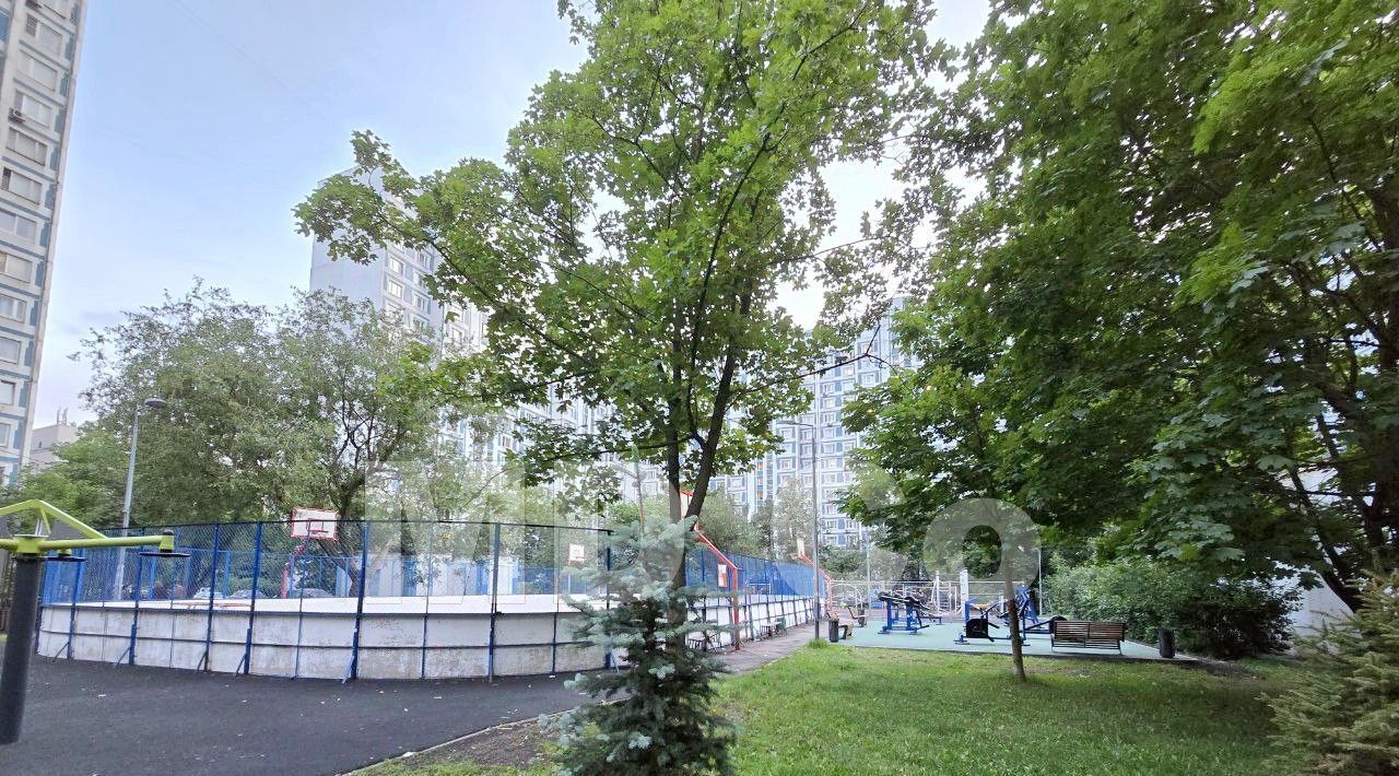 квартира г Москва метро Крылатское б-р Осенний 16к/1 фото 22