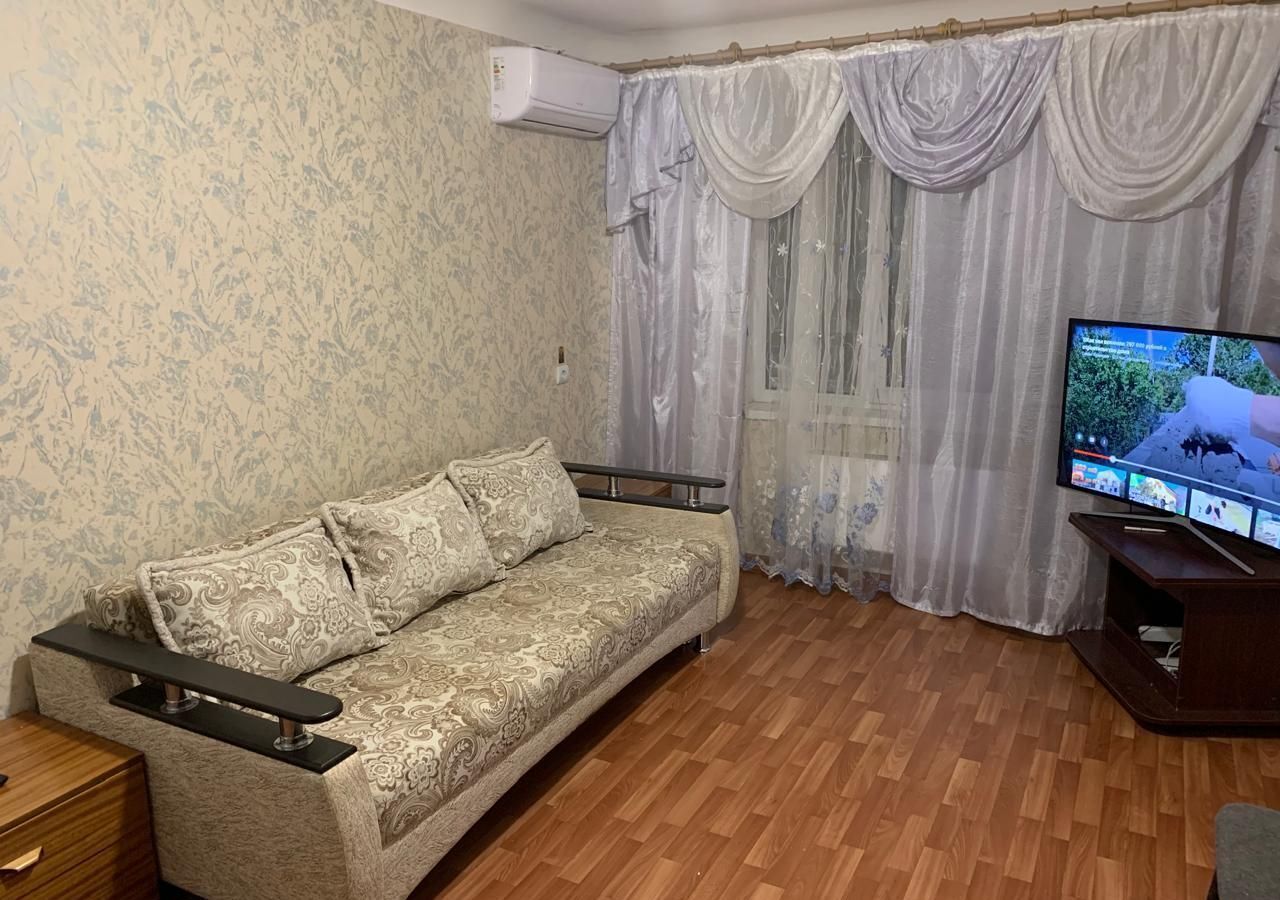 квартира г Волжский ул им генерала Карбышева 118 ЖК в 28 мкр. фото 1