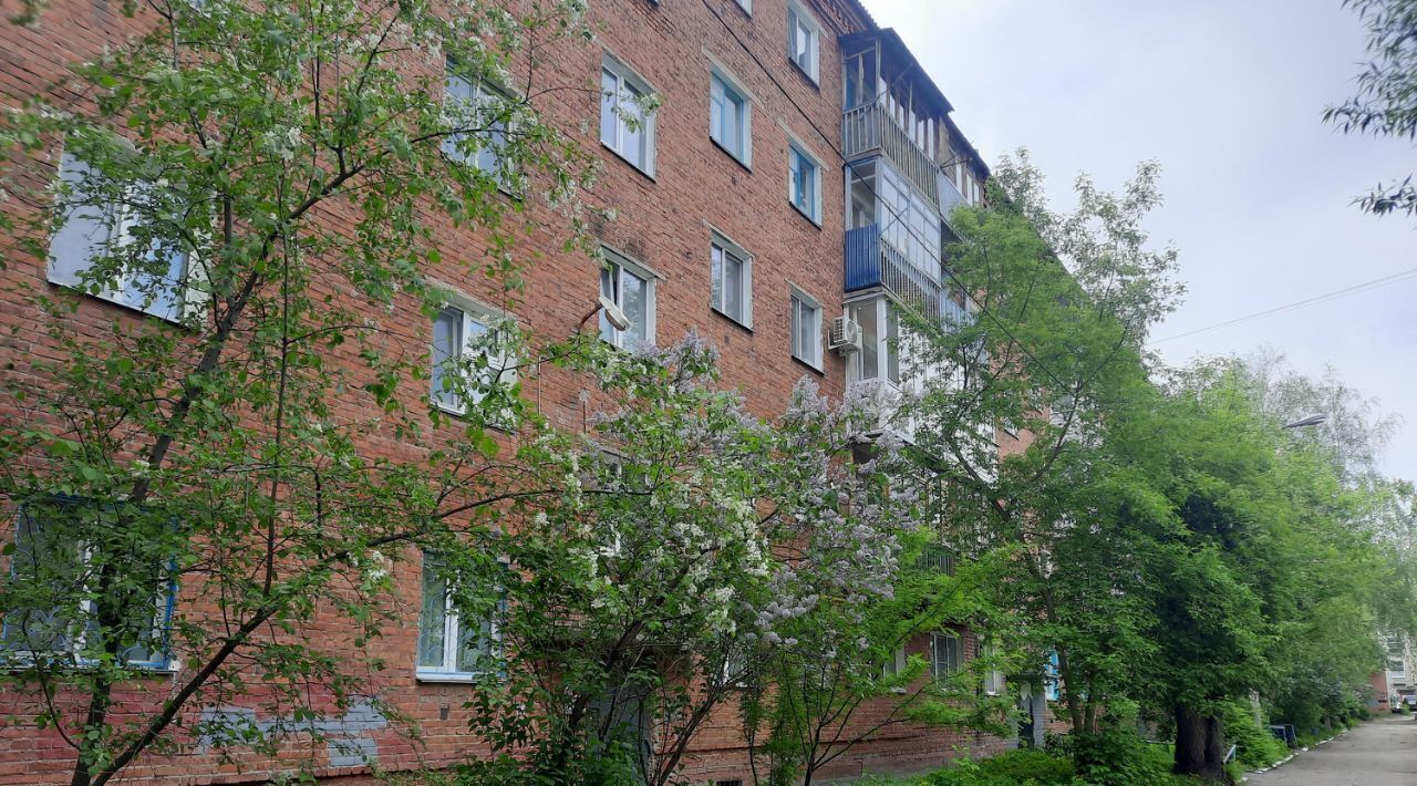 квартира г Омск р-н Центральный ул Багратиона 29г пос. Амурский фото 1