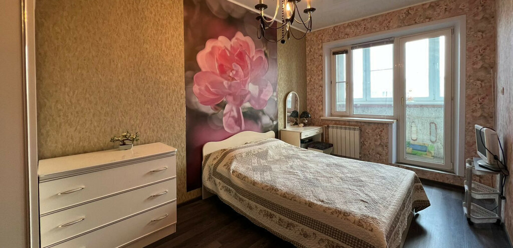 квартира г Астрахань р-н Ленинский ул Бориса Алексеева 43 фото 2