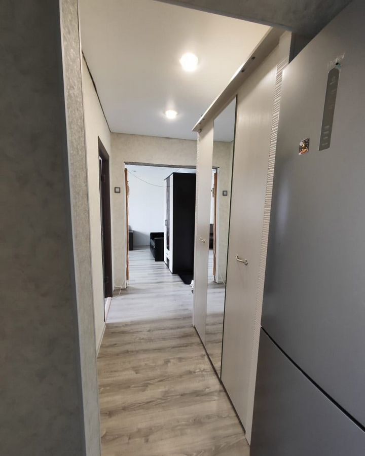квартира г Тобольск ул Октябрьская 93 фото 5