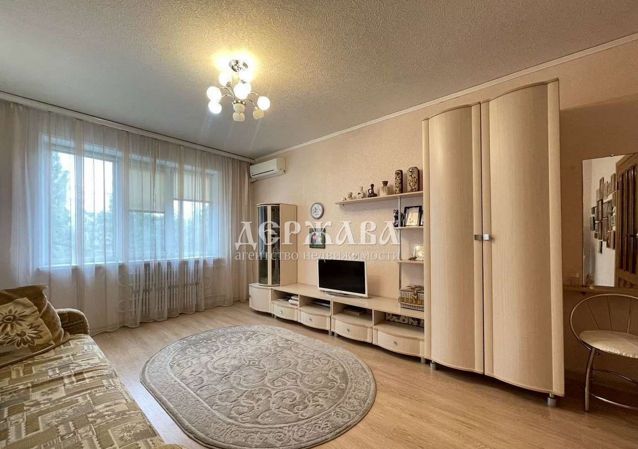 квартира г Старый Оскол мкр-н Жукова, 29Б фото 1