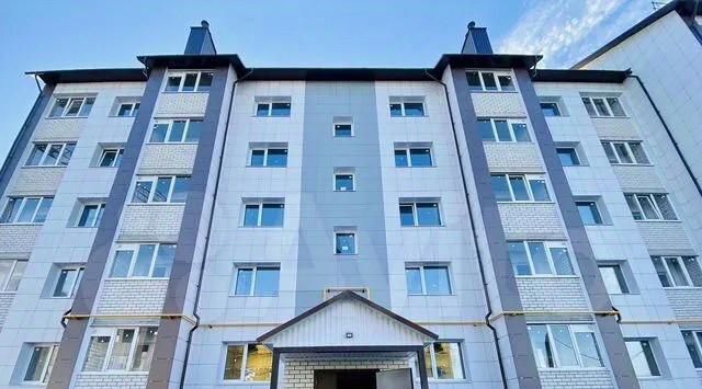 д Крутые Выселки микрорайон Слобода ЖК «Изумрудный город» ул. Лучезарная, 6 фото