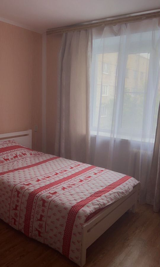 комната г Фролово ул Строителей 144 фото 2