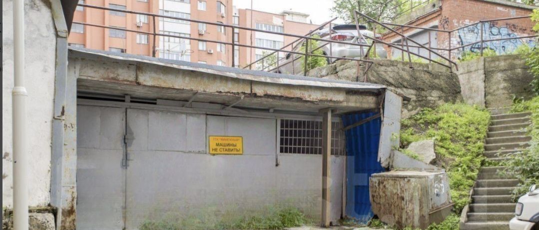 гараж г Владивосток р-н Фрунзенский ул Станюковича 16 фото 1