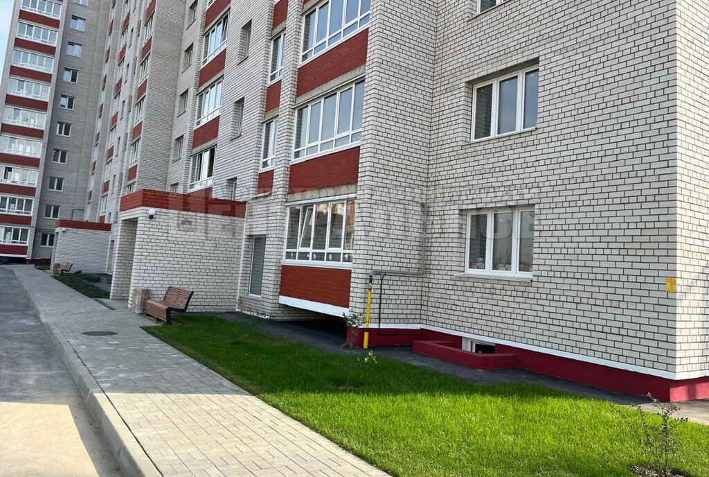 квартира г Смоленск проезд Ипподромный 7к/3 фото 2