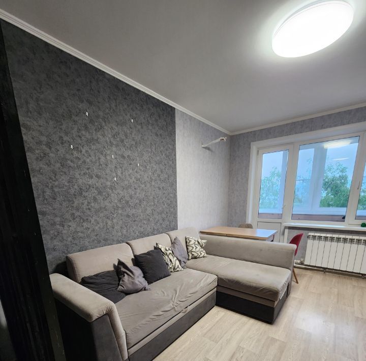 квартира г Тольятти р-н Автозаводский ул Свердлова 19 фото 15