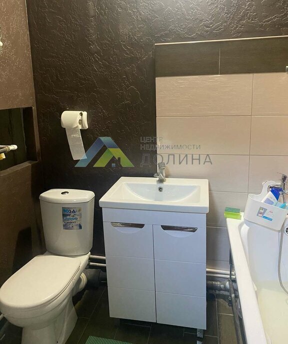 квартира г Волгоград ул им. Гаря Хохолова 4 фото 3