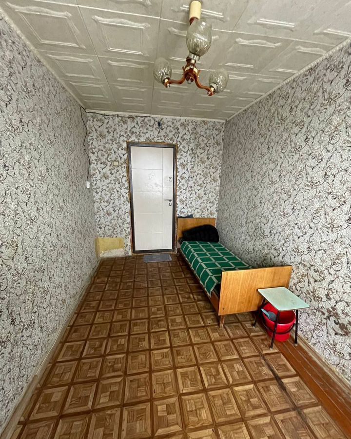 комната г Пермь р-н Свердловский ул Льва Шатрова 1 фото 2