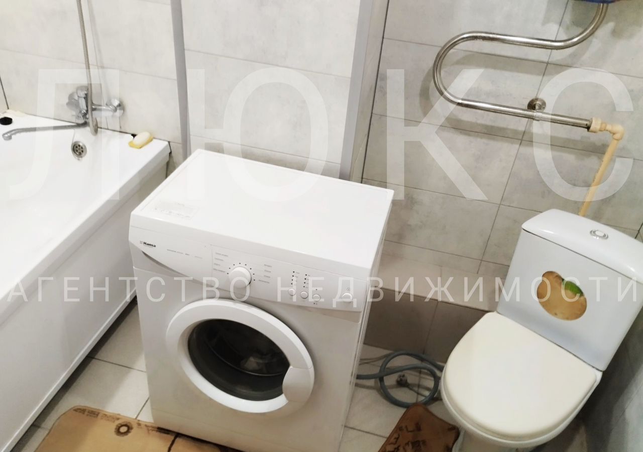 квартира г Новокузнецк р-н Куйбышевский пр-кт Октябрьский 64 фото 11