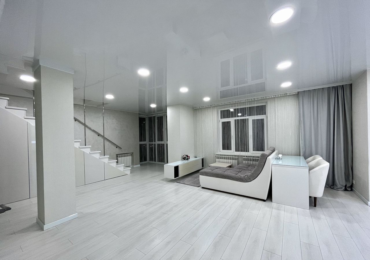 квартира г Омск р-н Кировский пр-кт Комарова 15к/1 Кировский АО фото 12