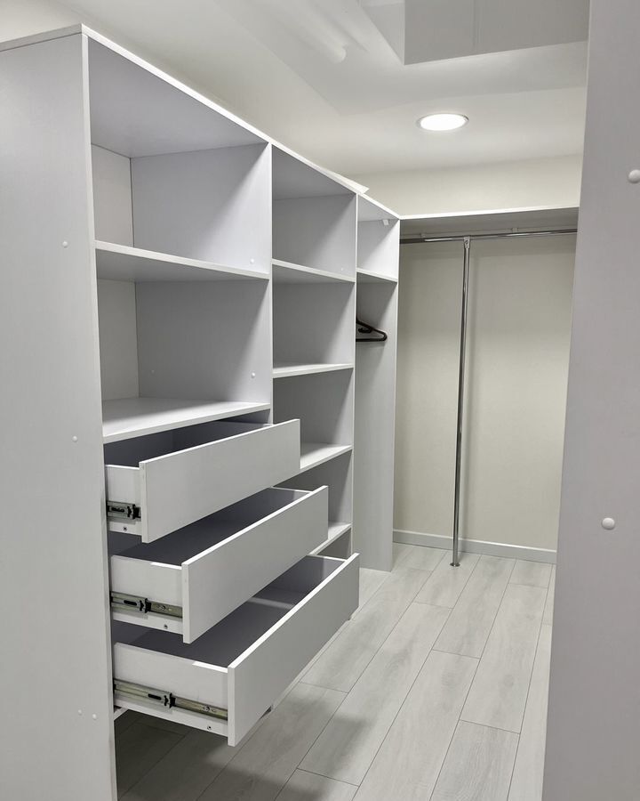 квартира г Омск р-н Кировский пр-кт Комарова 15к/1 Кировский АО фото 18