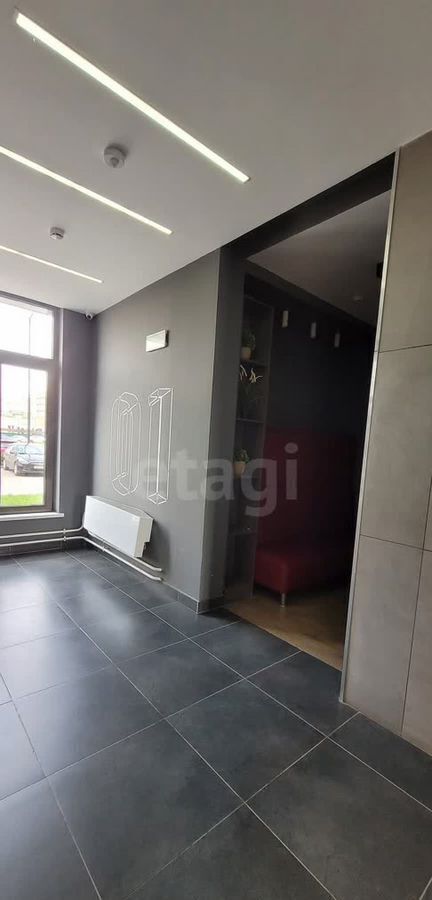 квартира г Тюмень р-н Калининский ул Фармана Салманова 12 фото 27