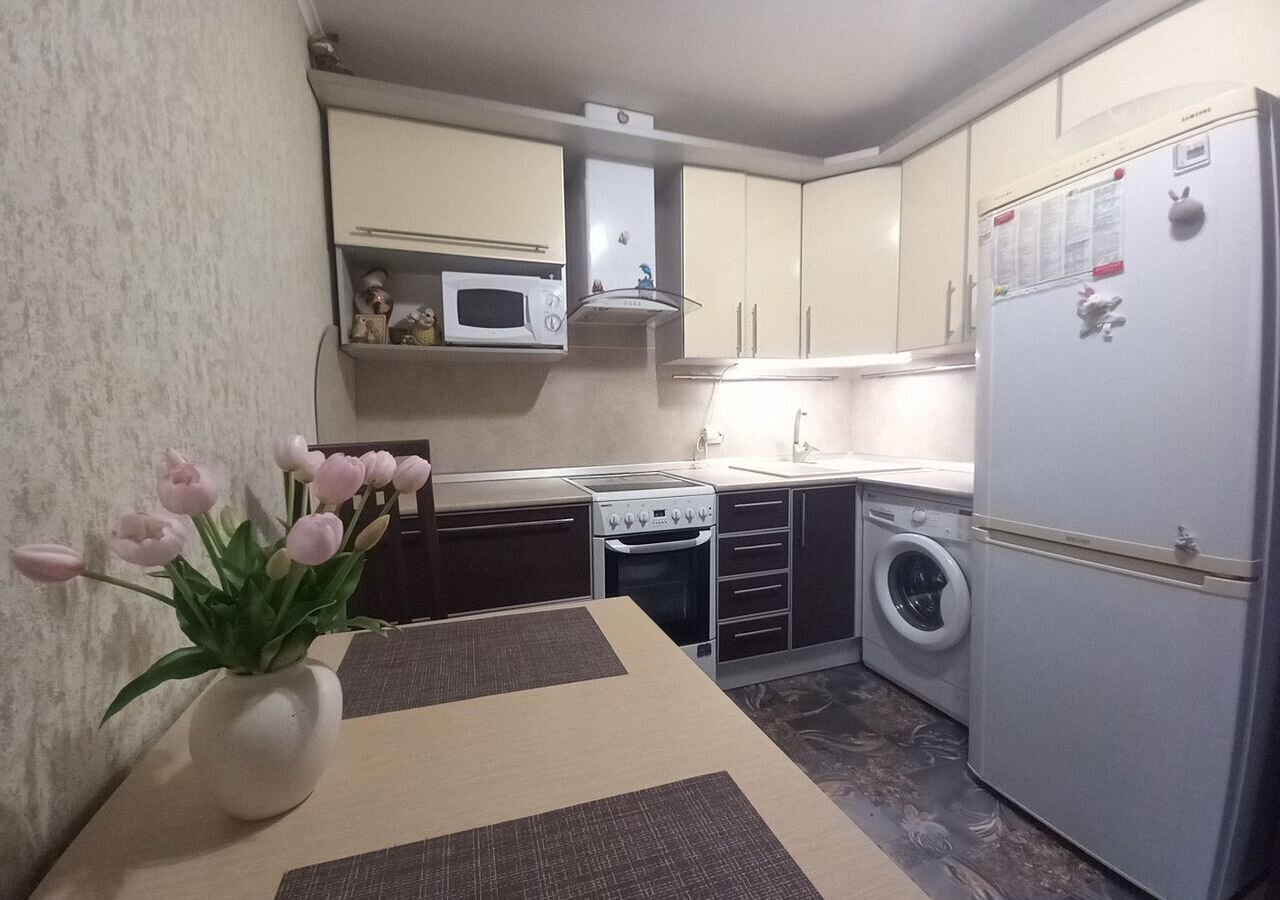 квартира р-н Ейский г Ейск ул Коммунистическая 20/6 фото 1