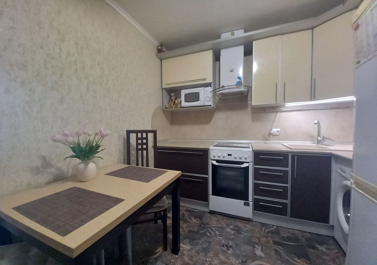 квартира р-н Ейский г Ейск ул Коммунистическая 20/6 фото 2