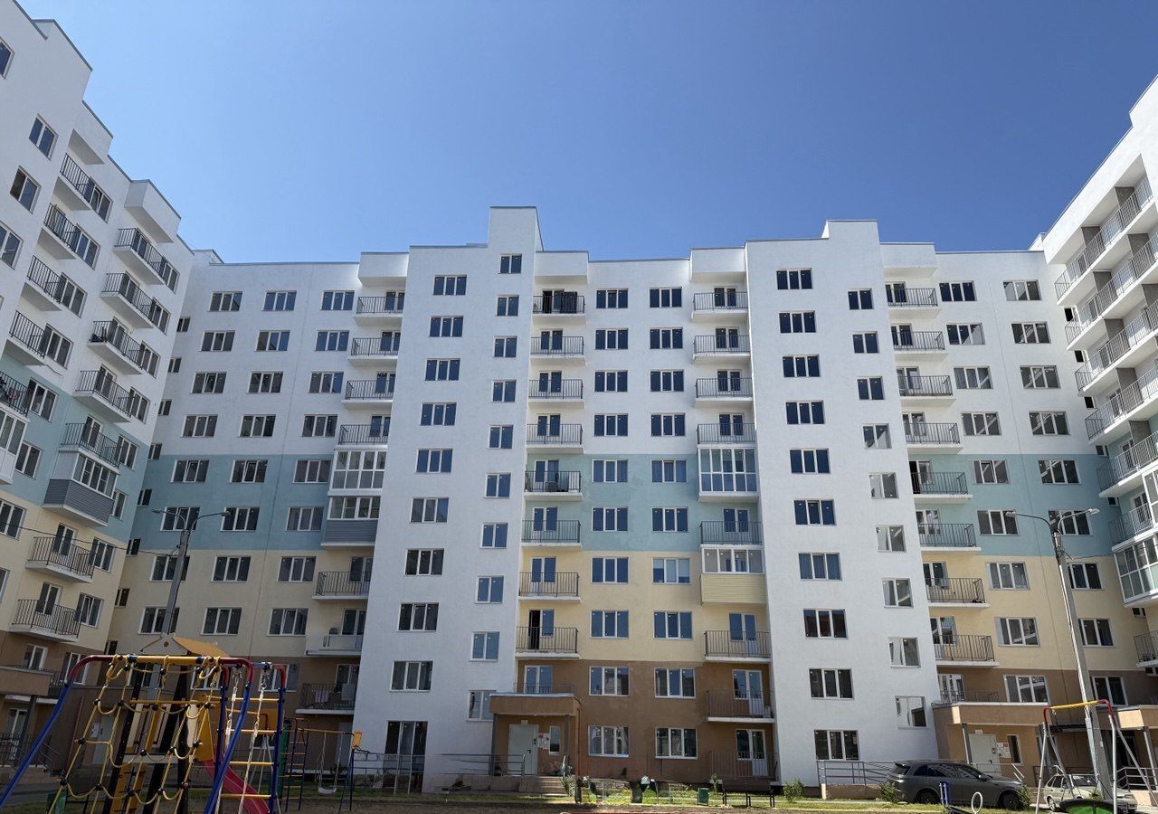 квартира г Ярославль р-н Дзержинский ул Брагинская 18к/4 фото 1