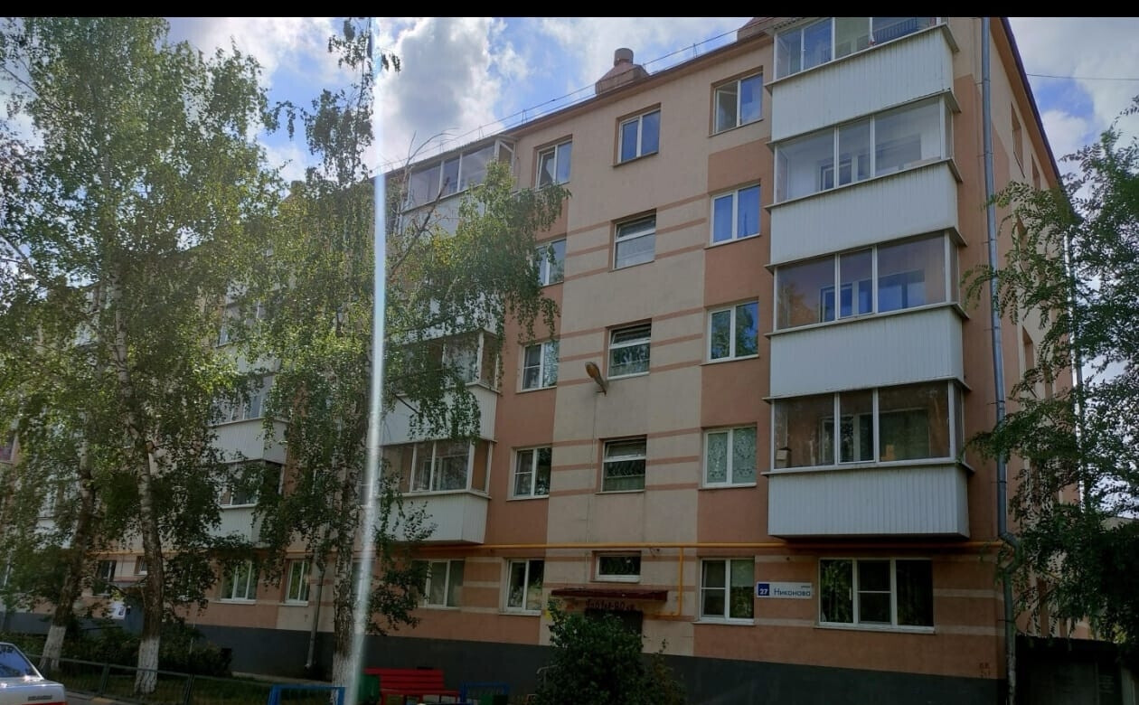 квартира г Тольятти Шлюзовой ул Никонова 27 м-н фото 1