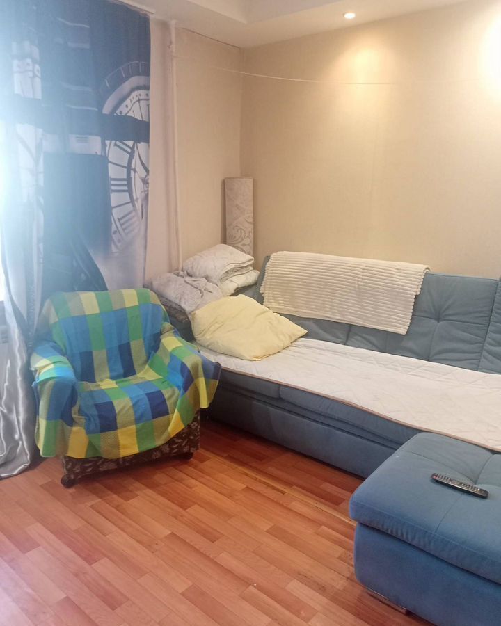 комната г Красноярск р-н Октябрьский ул Забобонова 2 фото 3